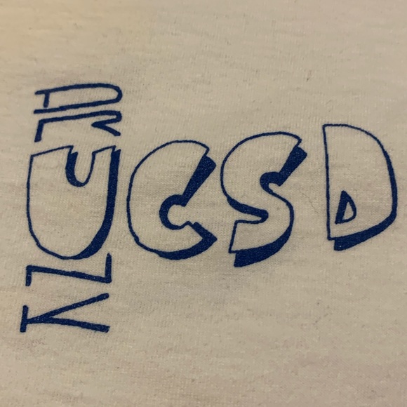 NWOT Vintage Drunk UCSD Graphic Spellout Tee Sz XL - Picture 6 of 6